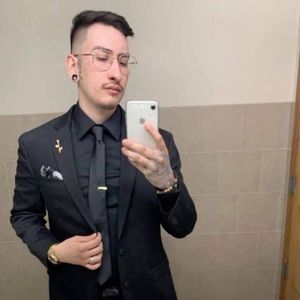 Meet your Posher, Richard